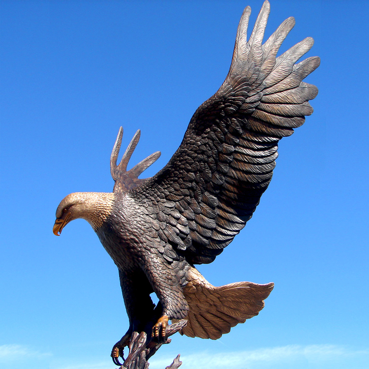 eagle animal art sculpture