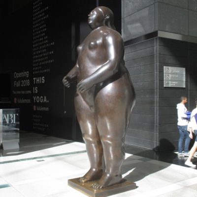sculpture fat woman