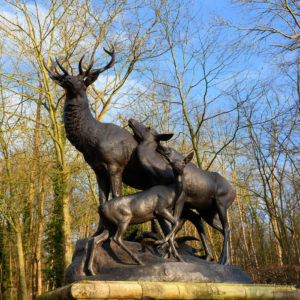 bronze statue sculpture