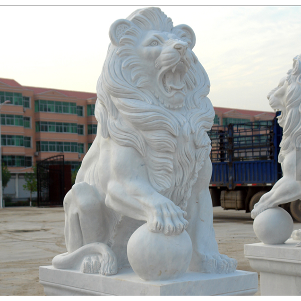 lion statues stone