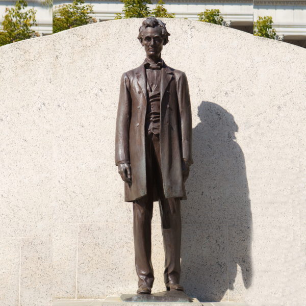 Abraham Lincoln bronze sculpture