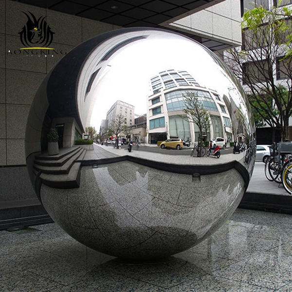 stainless steel balls sculpture