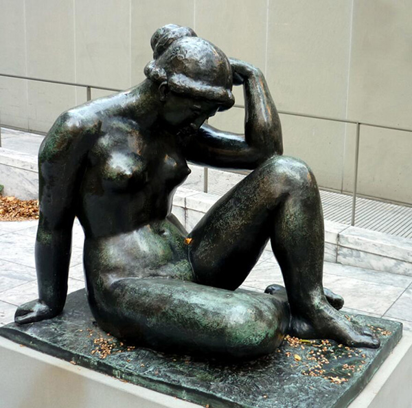 bronze nude girl statue