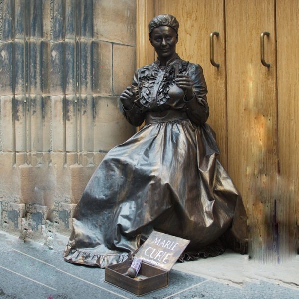 Marie Curie statue
