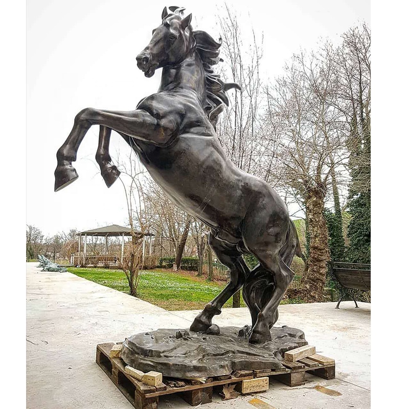 Standing horse statue