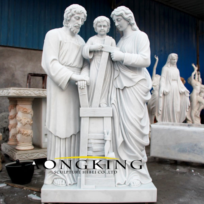 Holy family marble staute