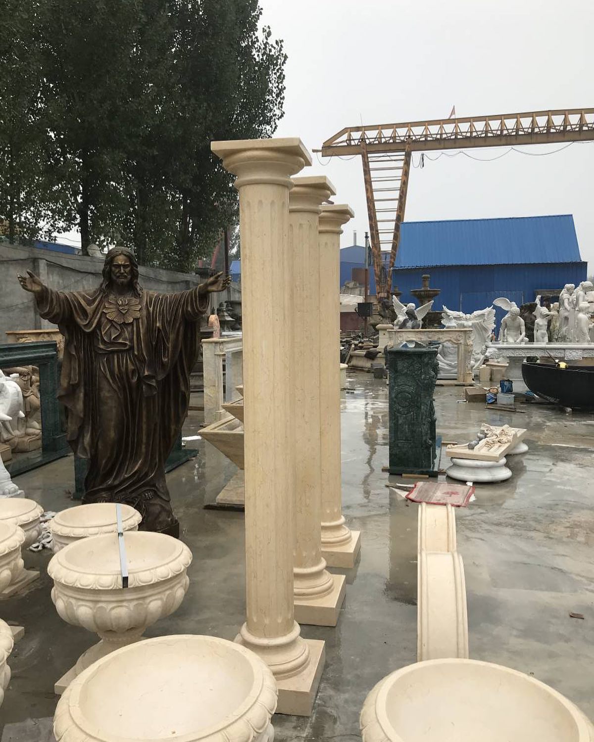 Marble pillar
