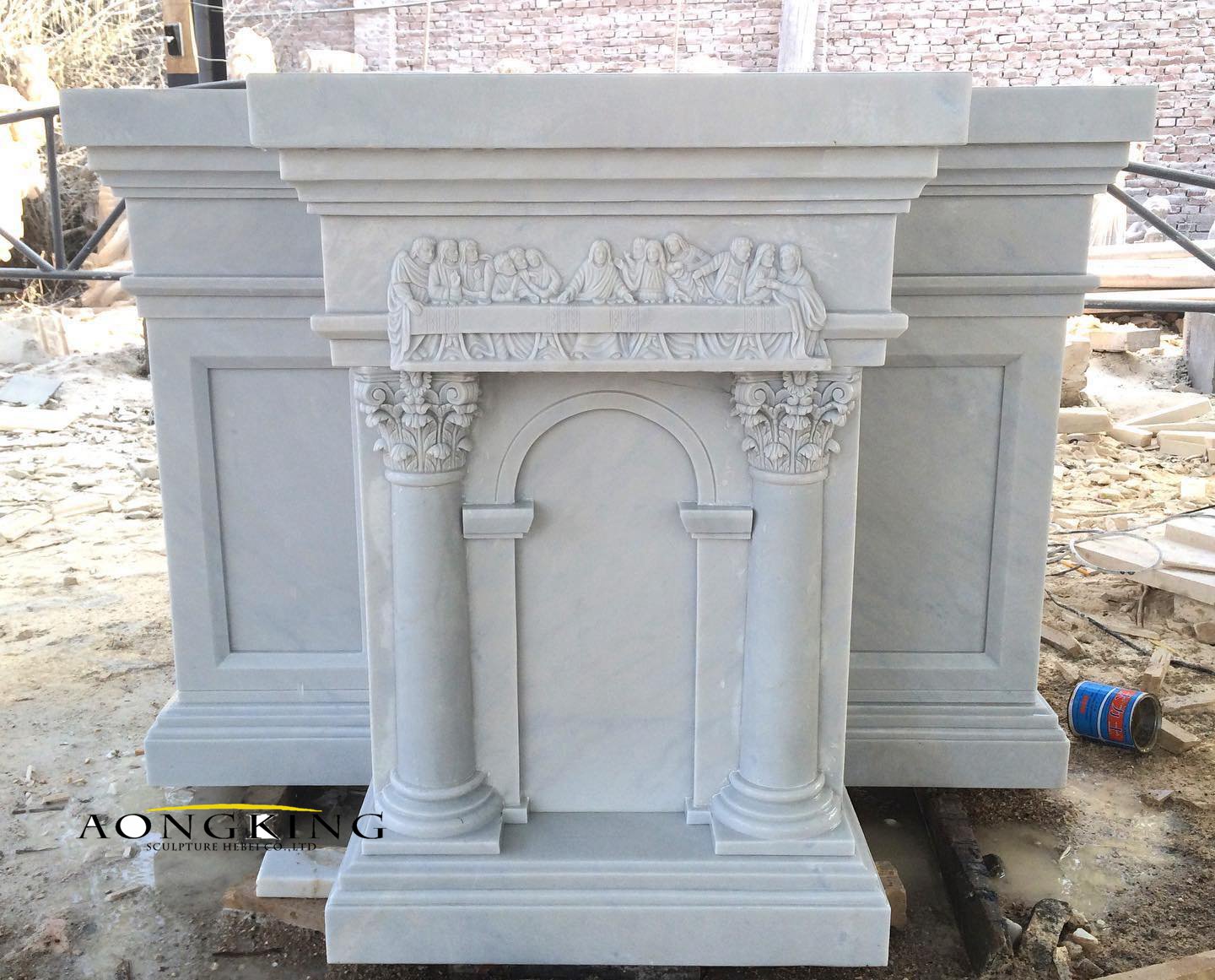 Marble pulpit cross