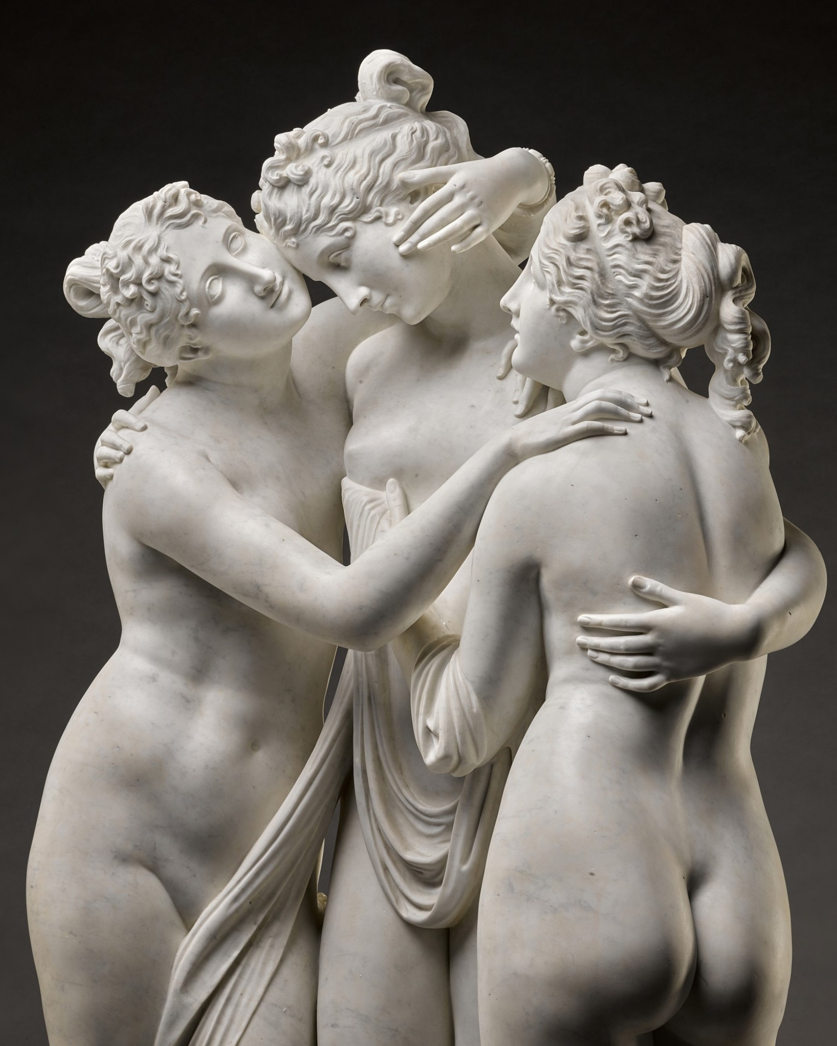 Three graces sculpture