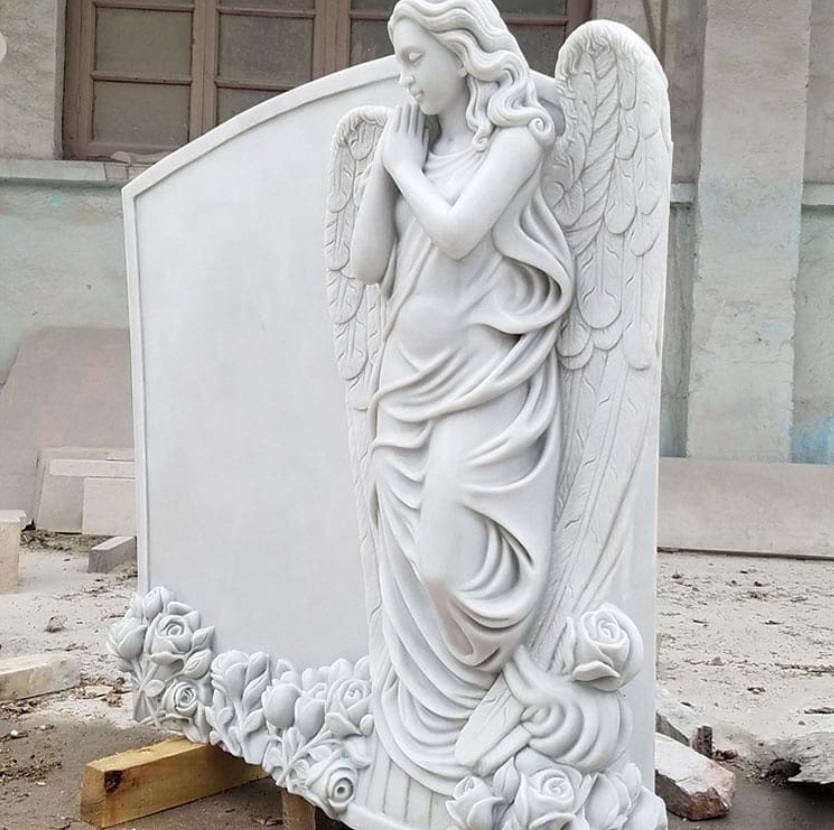 memorial angel statue Cemetery 