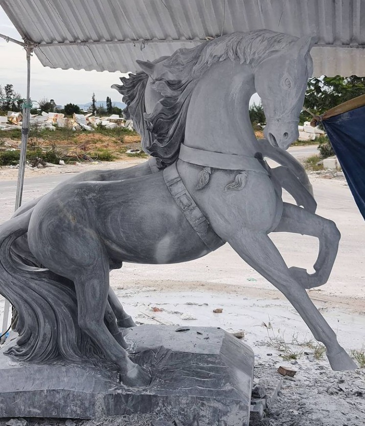 white custom-made marble horse statue