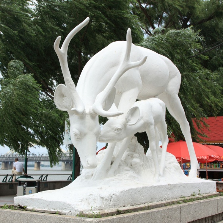 deer statue (2)