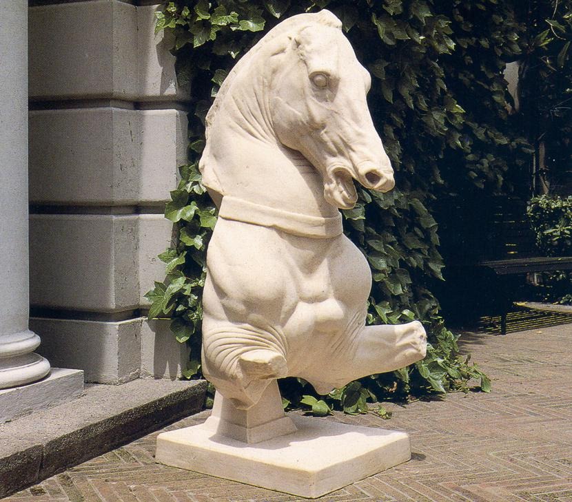 horse head statue (4)