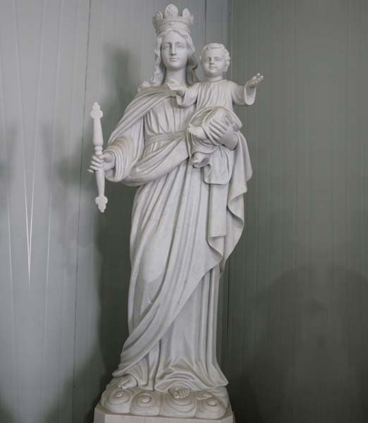 mary and jesus statue (2)