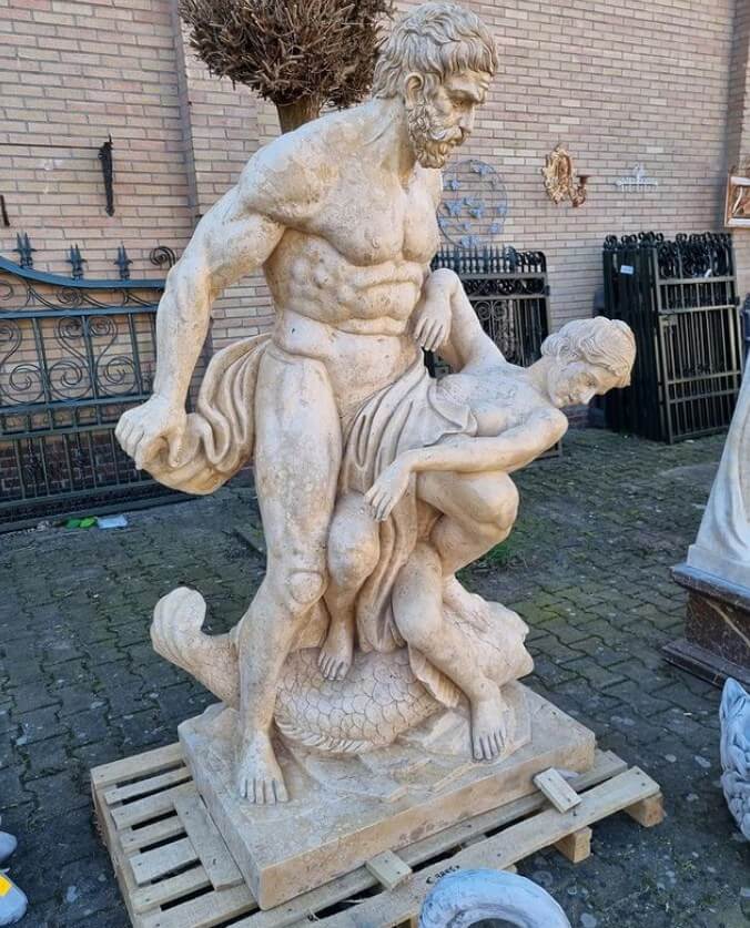 roman statues famous