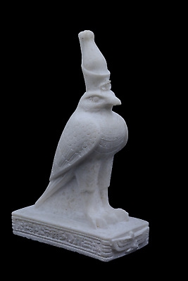 Horus sculpture (3)