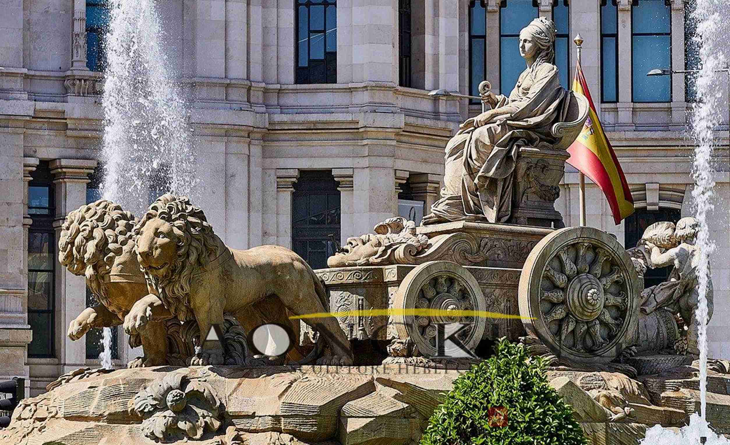 The Greek goddess Cibeles with marble sculptures (2)
