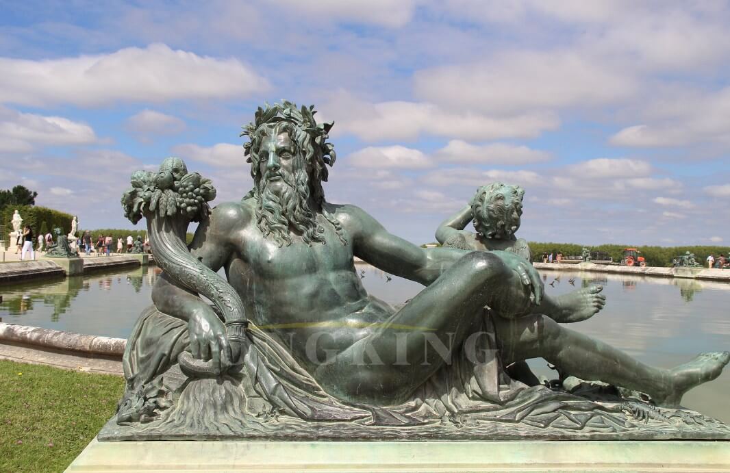 Neptune Statue bronze in garden