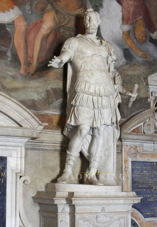 Carlo Barberini marble statue (2)
