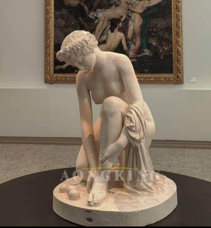 The beauty of Atalanta marble statue (1)