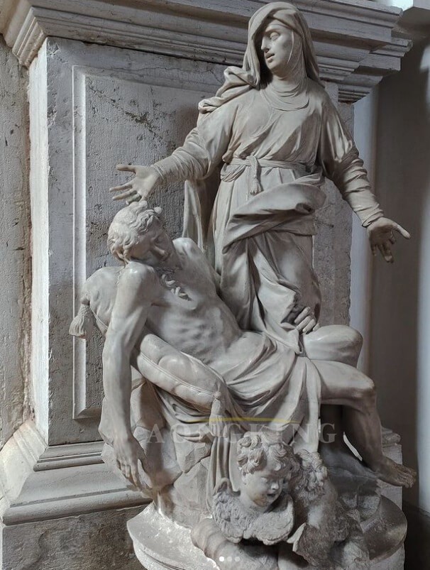 the Pieta for the church of San Moise marble statue