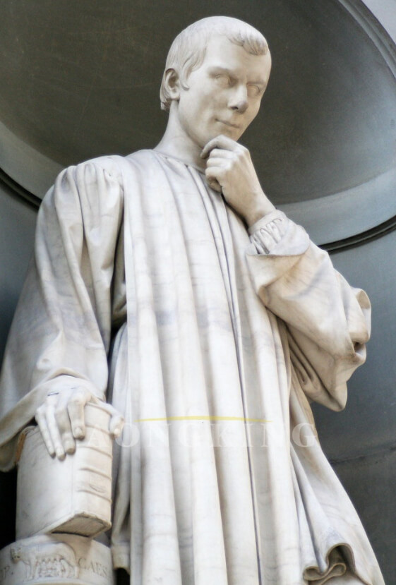 marble Niccolo Machiavelli statue1