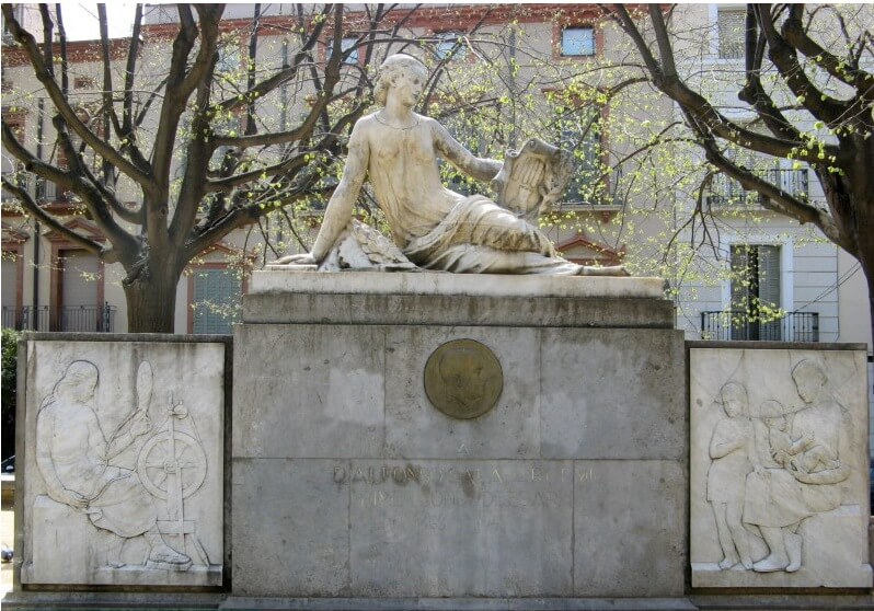 Alfons Sala Monument stone statue