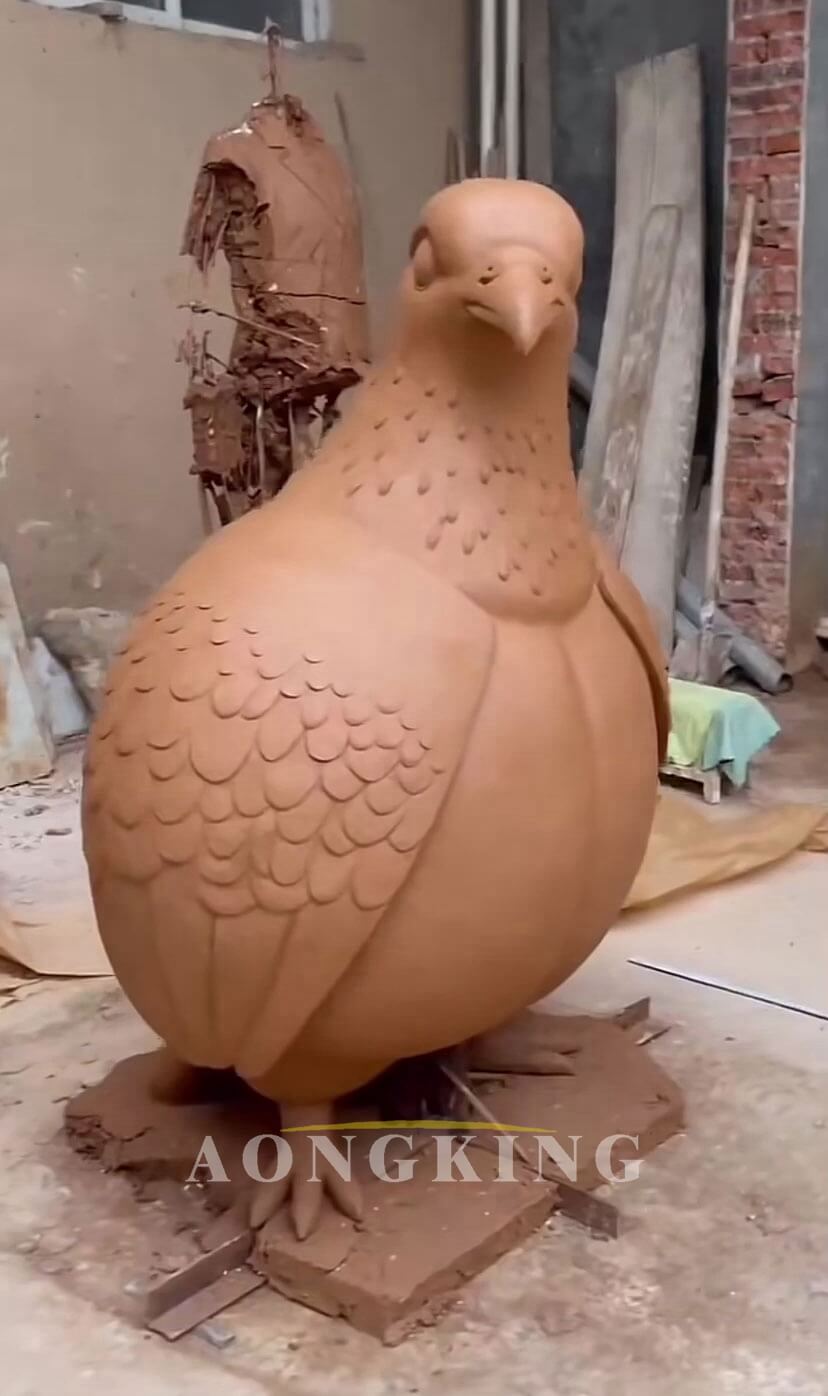 Aongking Clay model pigeon sculptures